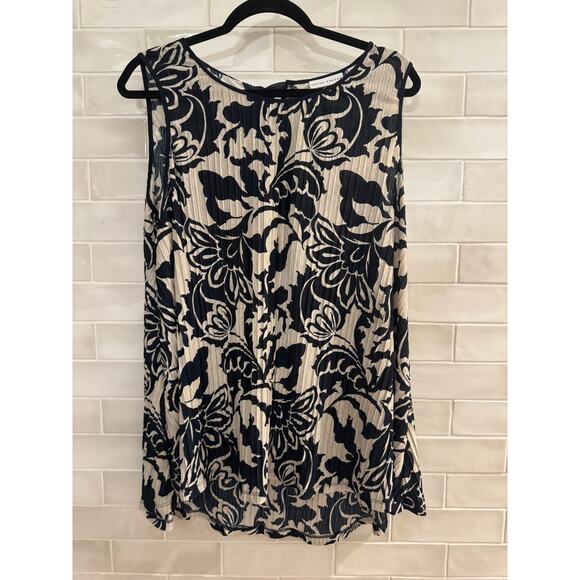 Susan Graver Navy Cream Sleeveless Pleated Blouse with Bow Size Large - Picture 2 of 5